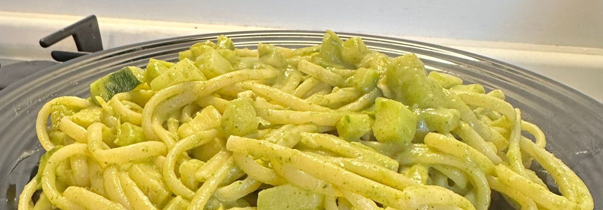Pasta alle zucchine in doppia consistenza